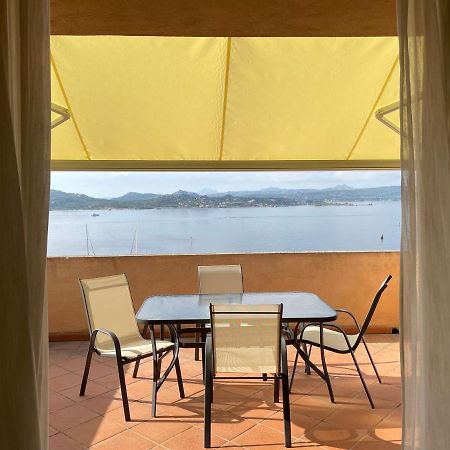 Appartamento Fronte Mare Residence Weber Ла-Маддалена Екстер'єр фото